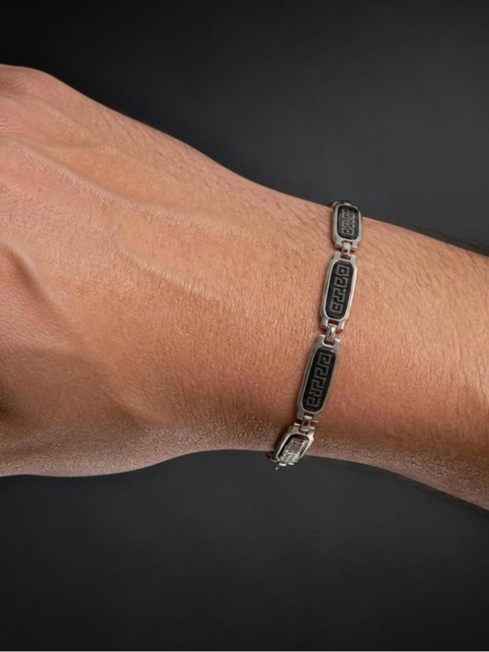 Black and Silver Men's Stainless Link Bracelet